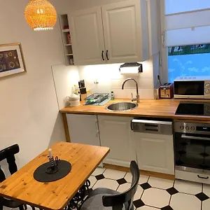 Gemuetliches 2p-apartment In Ruhiger Lage Apartment Dresden